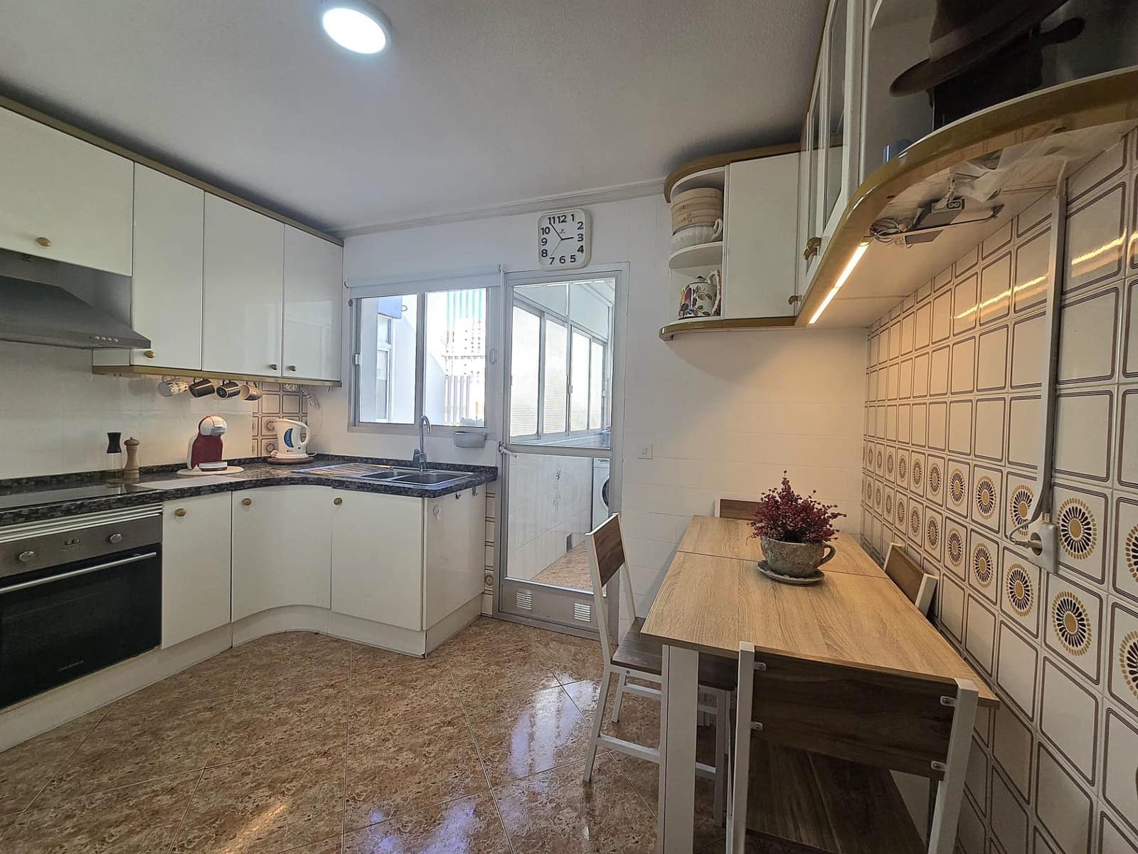 3 makuuhuone Asunto myytävänä paikassa Torremolinos mukana uima-altaan 
autotalli - 369 000 € (Ref: 9735528)