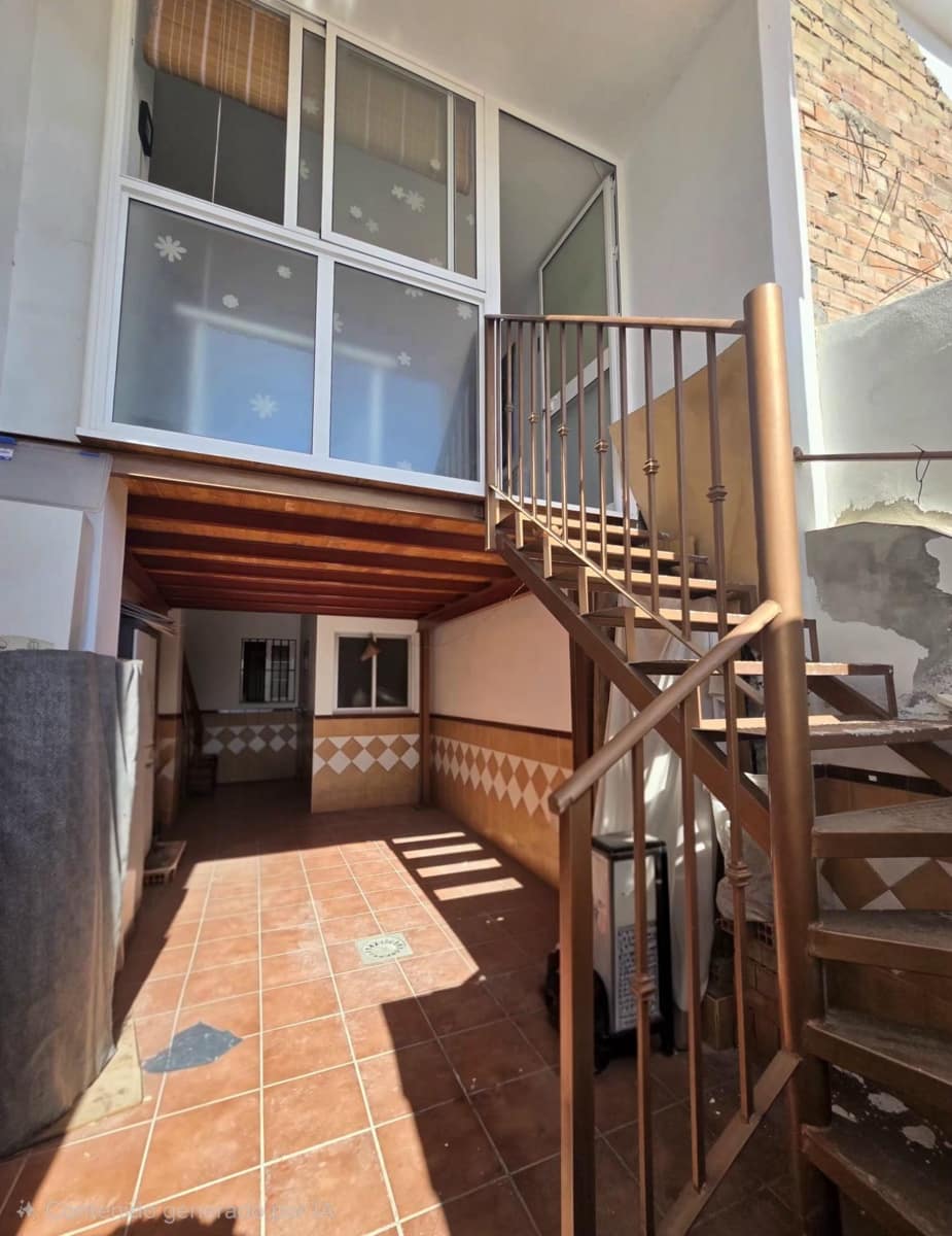 Casa de 3 habitaciones en Campanillas en venta - 239.000 € (Ref: 9738488)