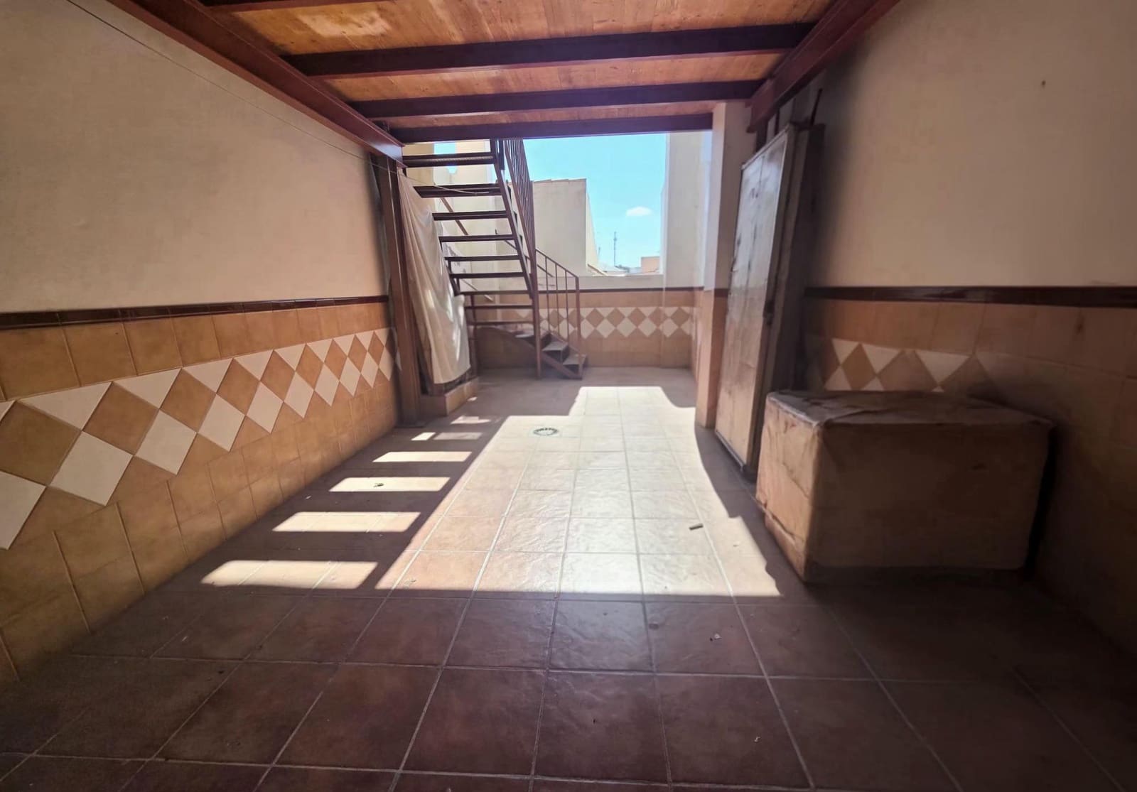 Casa de 3 habitaciones en Campanillas en venta - 239.000 € (Ref: 9738488)