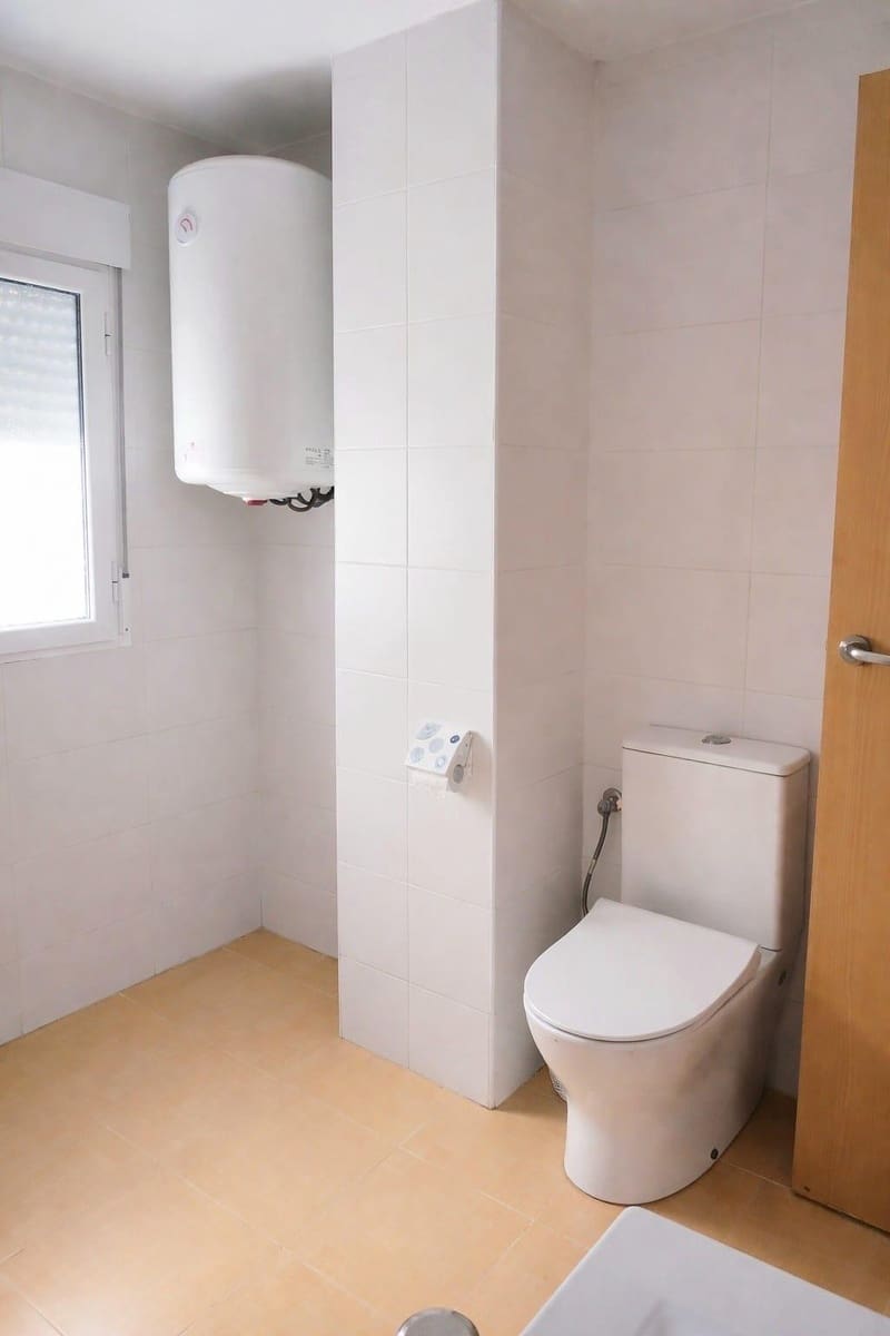 Piso de 3 habitaciones en Málaga ciudad en venta - 265.000 € (Ref: 9751936)