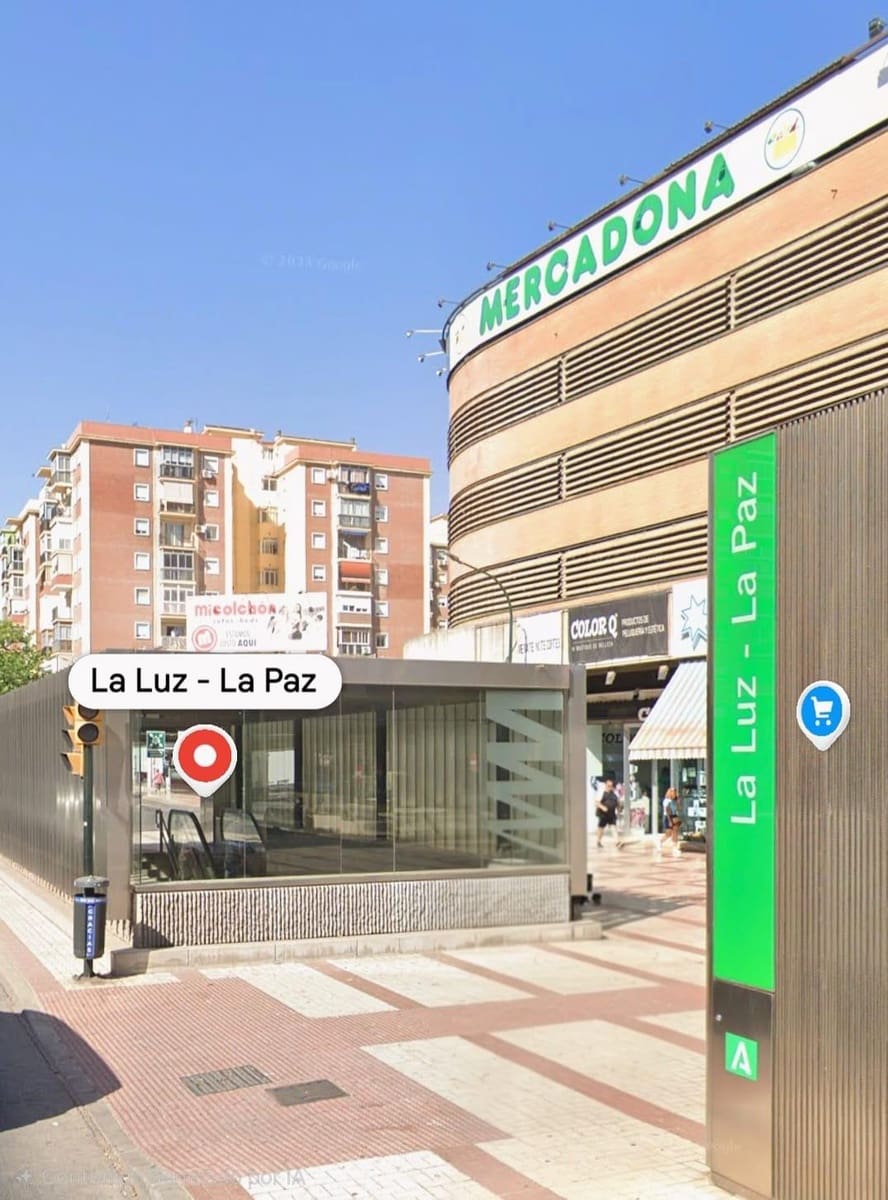 Piso de 3 habitaciones en Málaga ciudad en venta - 265.000 € (Ref: 9751936)