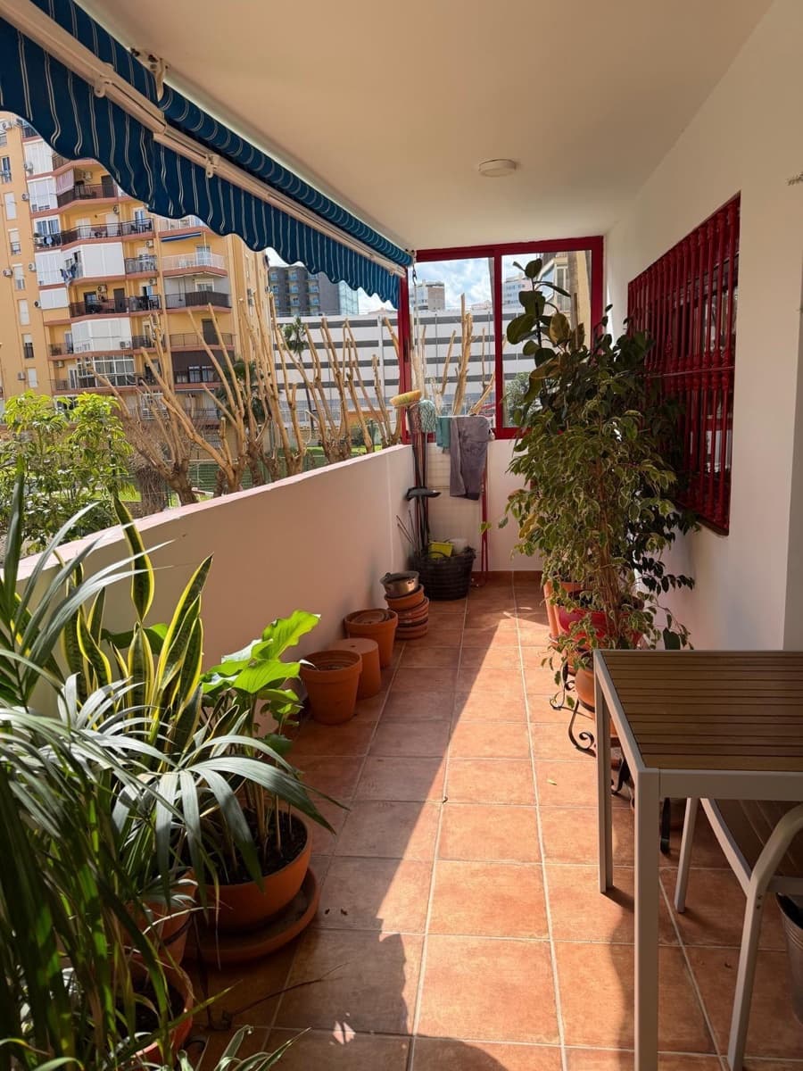 2 sovrum Lägenhet till salu i Torremolinos med pool - 425 000 € (Ref: 9751937)