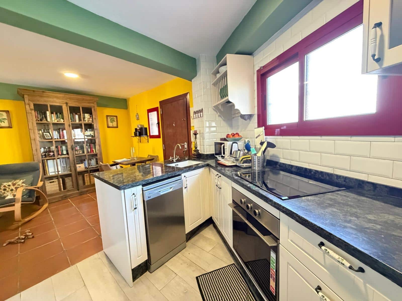 2 sovrum Lägenhet till salu i Torremolinos med pool - 425 000 € (Ref: 9751937)