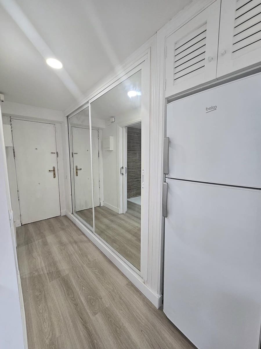 Studio til salg i Torremolinos med swimmingpool - € 193.000 (Ref: 9758906)