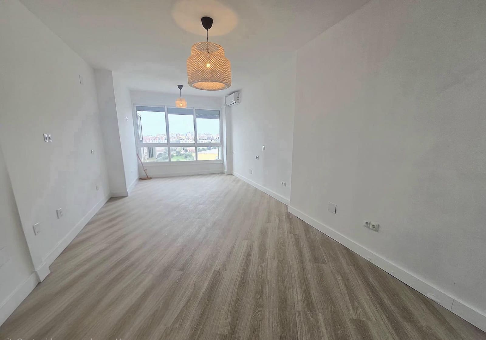 Studio til salg i Torremolinos med swimmingpool - € 193.000 (Ref: 9758906)