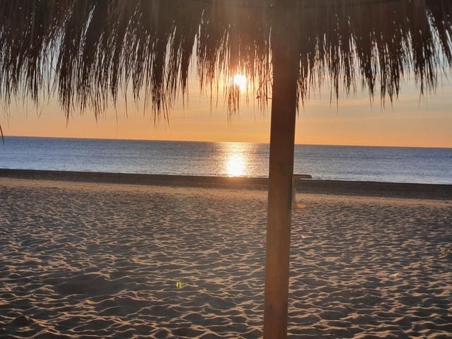 2 soverom Leilighet til salgs i Benalmádena med svømmebasseng - € 295 000 (Ref: 9772998)