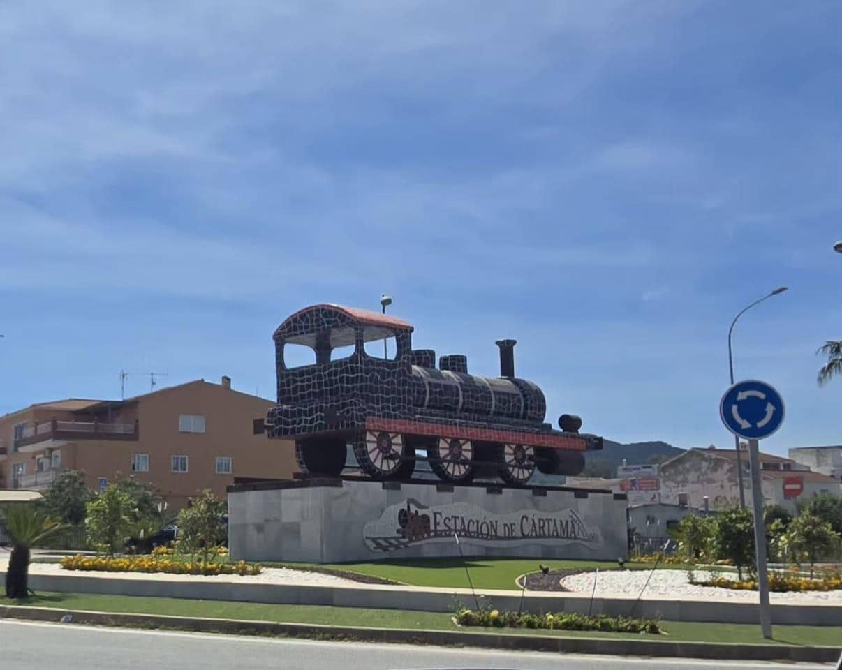 6 quarto Moradia para venda em Cartama com piscina garagem - 500 000 € (Ref: 9790996)