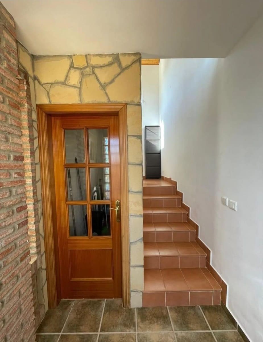 6 quarto Moradia para venda em Cartama com piscina garagem - 500 000 € (Ref: 9790996)