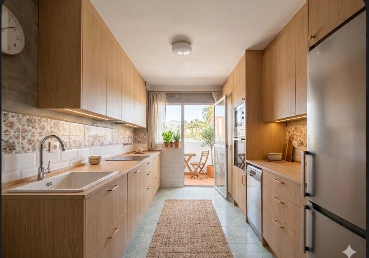 3 bedroom Flat for sale in Torremolinos with pool - € 340,000 (Ref: 9794551)