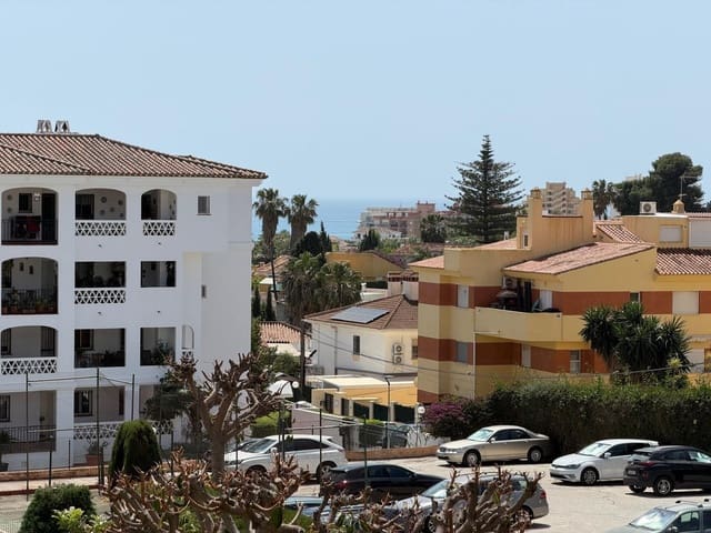 3 bedroom Flat for sale in Torremolinos with pool - € 340,000 (Ref: 9794551)