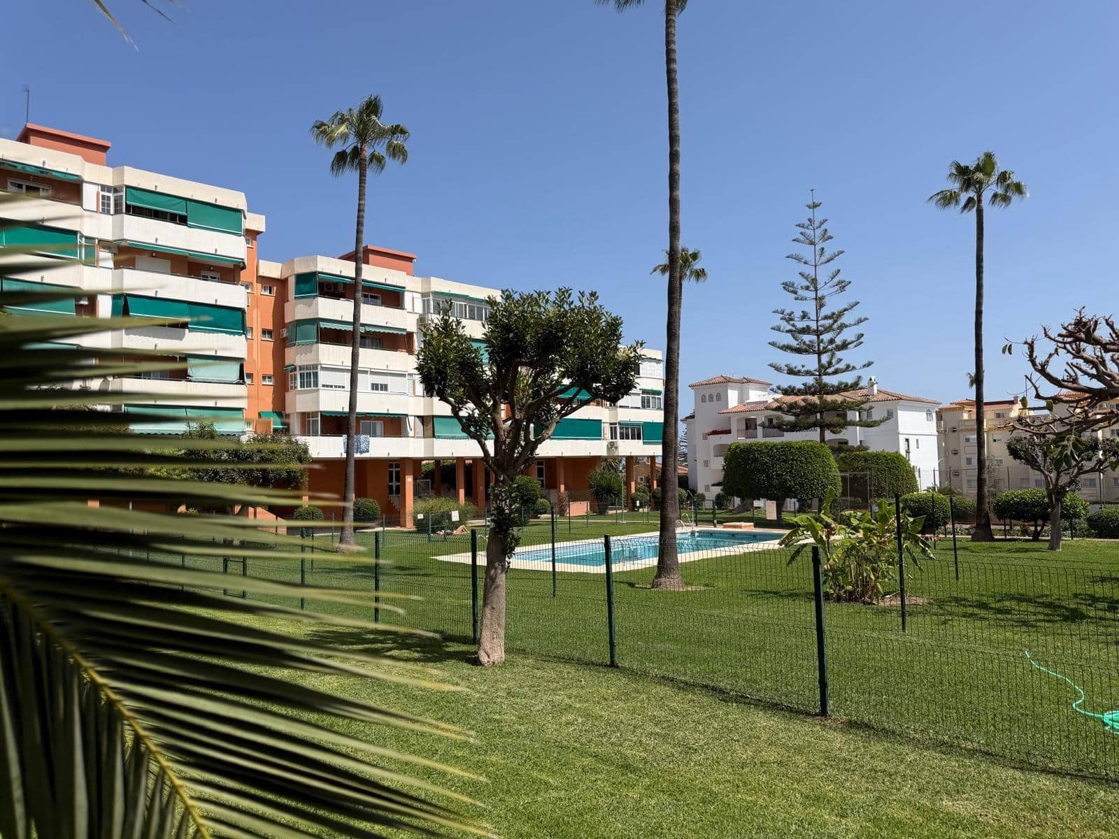 3 bedroom Flat for sale in Torremolinos with pool - € 340,000 (Ref: 9794551)