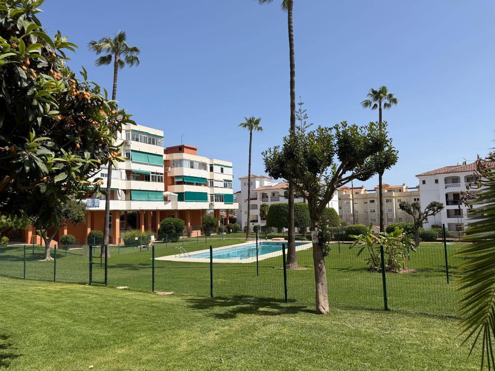 3 bedroom Flat for sale in Torremolinos with pool - € 340,000 (Ref: 9794551)