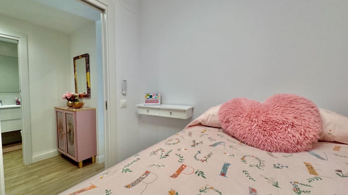 2 bedroom Apartment for sale in Torremolinos with garage - € 450,000 (Ref: 9794552)