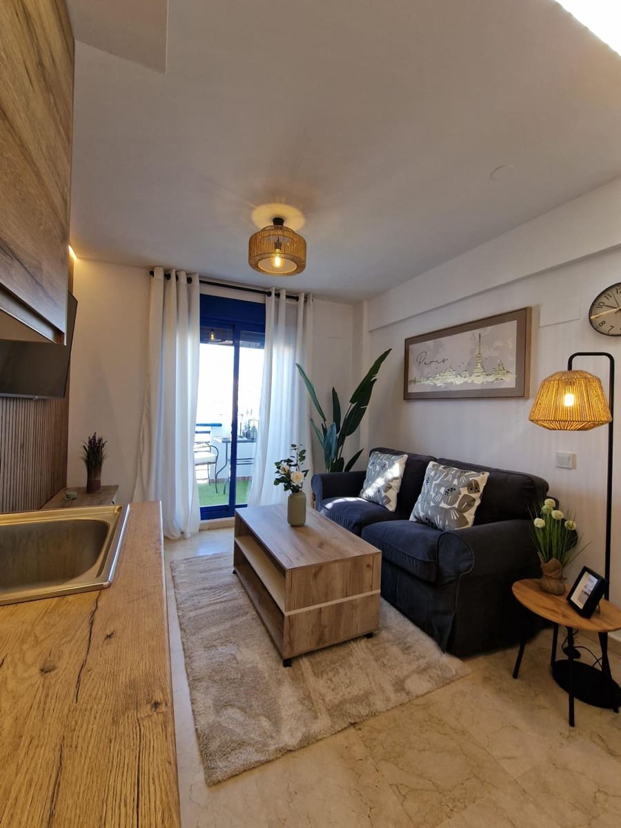 1 soveværelse Penthouse til salg i Torrequebrada med swimmingpool garage - € 329.000 (Ref: 9799171)