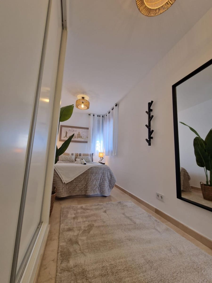 1 soveværelse Penthouse til salg i Torrequebrada med swimmingpool garage - € 329.000 (Ref: 9799171)