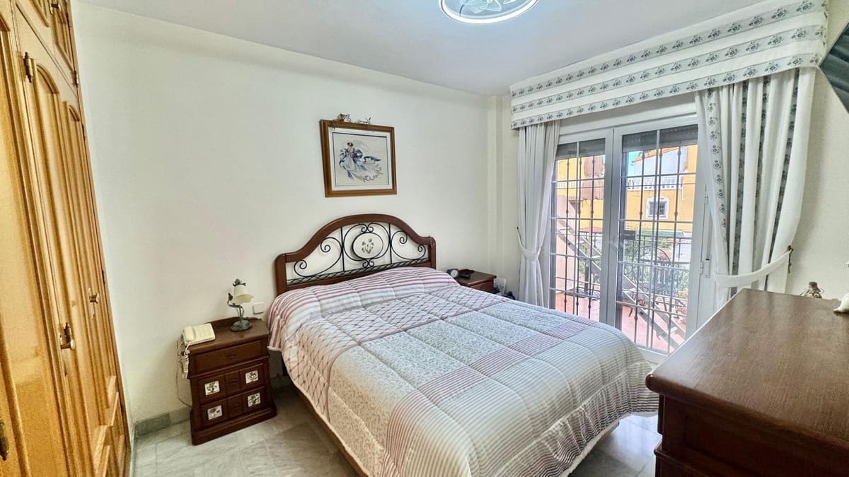 3 slaapkamer Rijtjeshuis te koop in Torremolinos met garage - € 660.000 (Ref: 9799172)