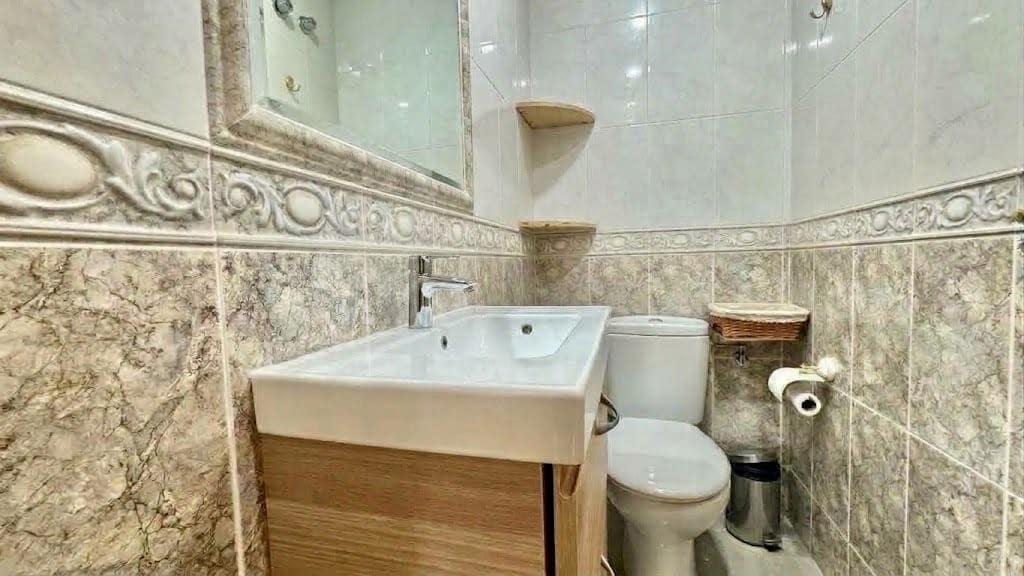 3 soverom Rekkehus til salgs i Torremolinos med garasje - € 570 000 (Ref: 9799172)