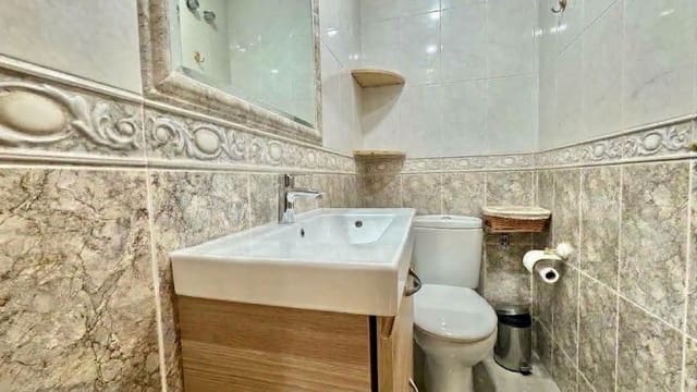 3 quarto Moradia em Banda para venda em Torremolinos com garagem - 570 000 € (Ref: 9799172)