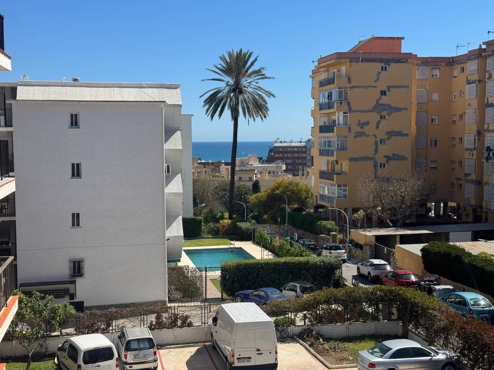 2 sypialnia Mieszkanie na sprzedaż w Torremolinos z garażem - 270 000 € (Ref: 9799173)