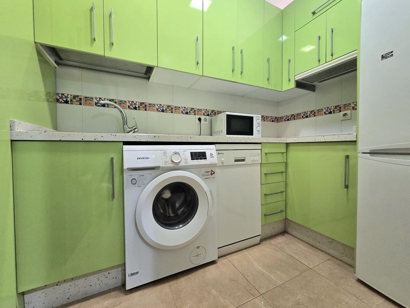 1 makuuhuone Asunto myytävänä paikassa Benalmadena mukana 
autotalli - 267 000 € (Ref: 9799174)