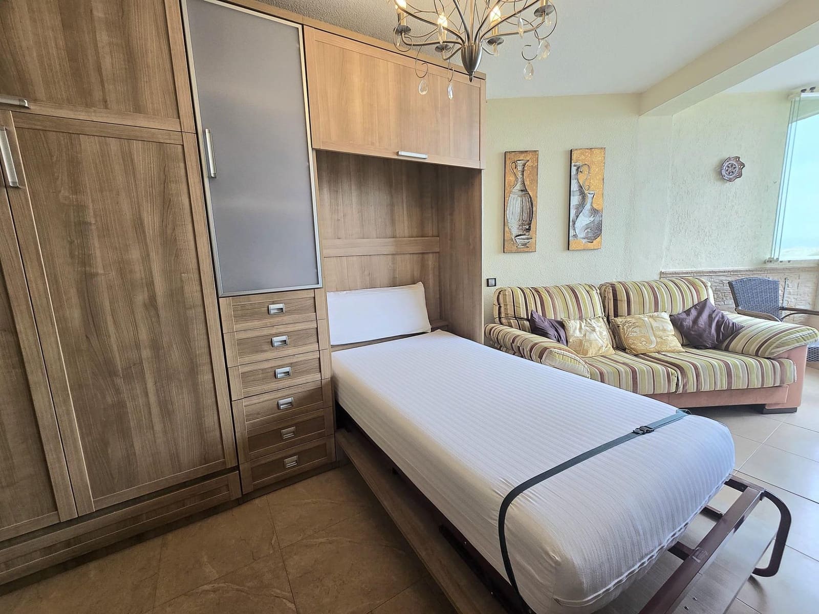 1 makuuhuone Asunto myytävänä paikassa Benalmadena mukana 
autotalli - 267 000 € (Ref: 9799174)