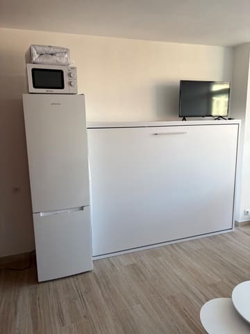 Studio for rent in Torremolinos with pool - € 780 (Ref: 9801301)