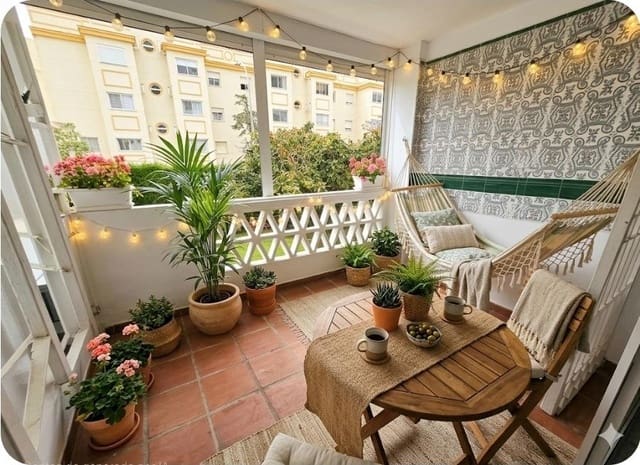 2 bedroom Flat for sale in Torremolinos with pool garage - € 309,000 (Ref: 9804247)