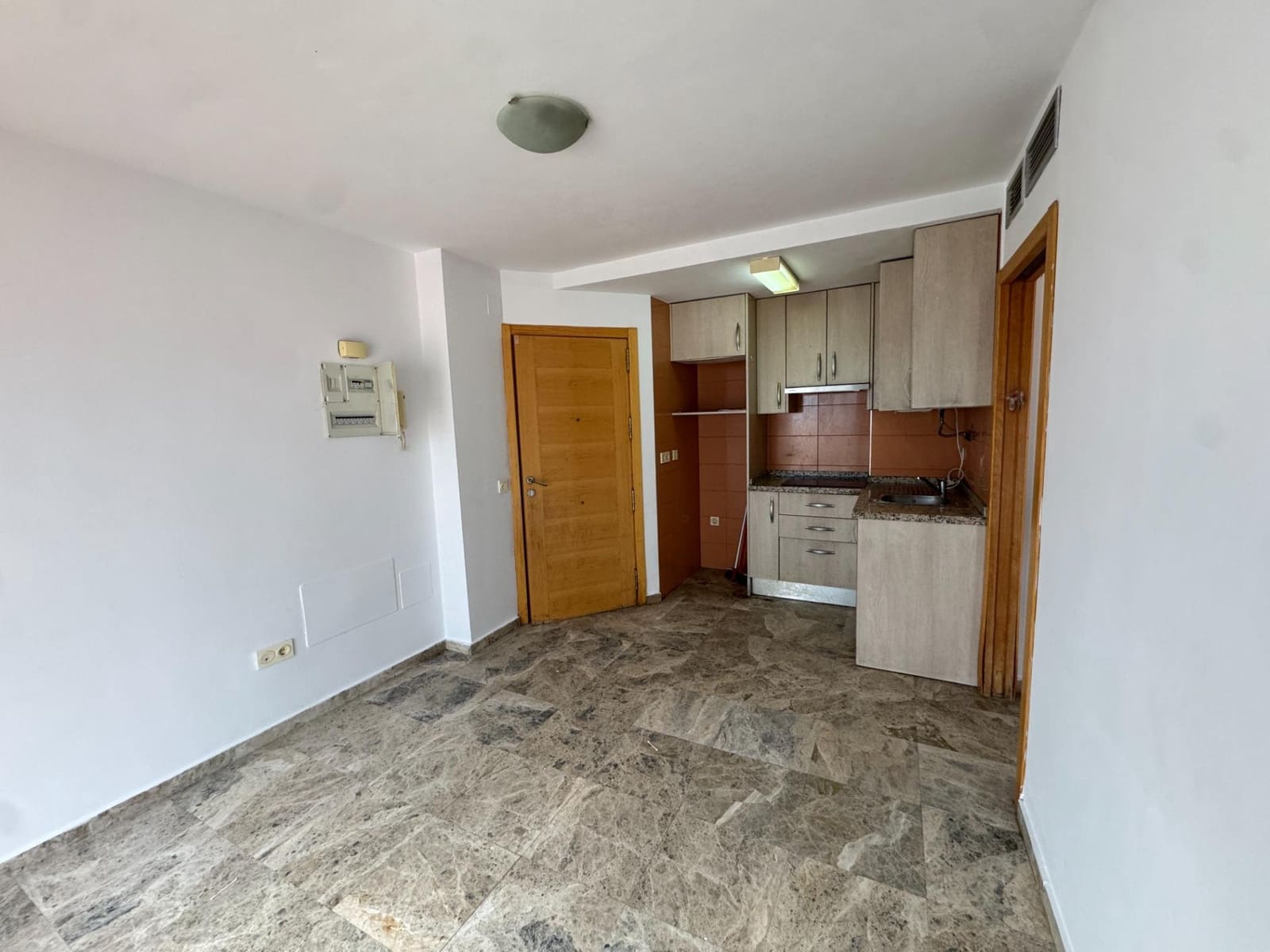 2 bedroom Flat for sale in Benalmadena - € 315,000 (Ref: 9804248)