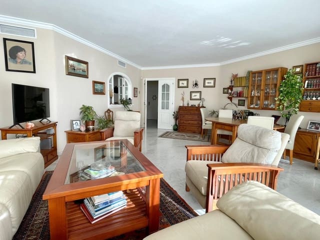 4 camera da letto Villetta a Schiera in vendita in Arroyo de la Miel, Benalmádena con piscina garage - 519.000 € (Rif: 9806424)