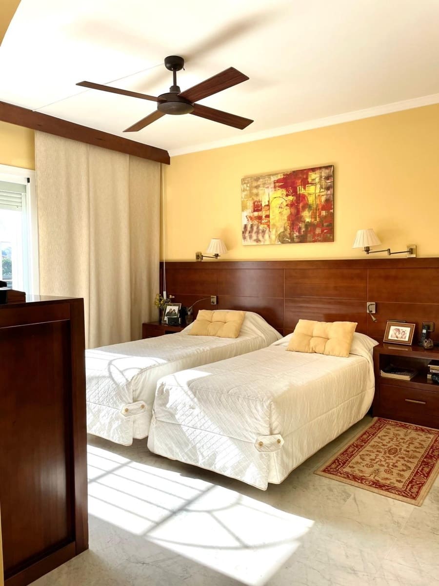 4 camera da letto Villetta a Schiera in vendita in Arroyo de la Miel con piscina garage - 519.000 € (Rif: 9806424)