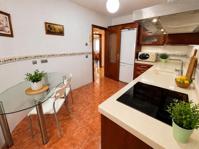 3 quarto Apartamento para venda em Nueva Torrequebrada, Benalmádena com piscina garagem - 498 000 € (Ref: 9806425)