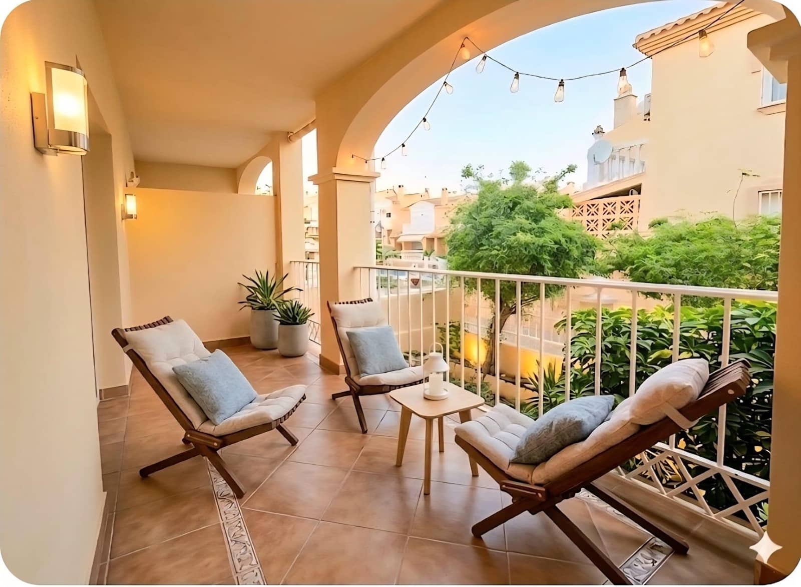 4 sypialnia Dom szeregowy na sprzedaż w Torremolinos z basenem garażem - 550 000 € (Ref: 9815816)