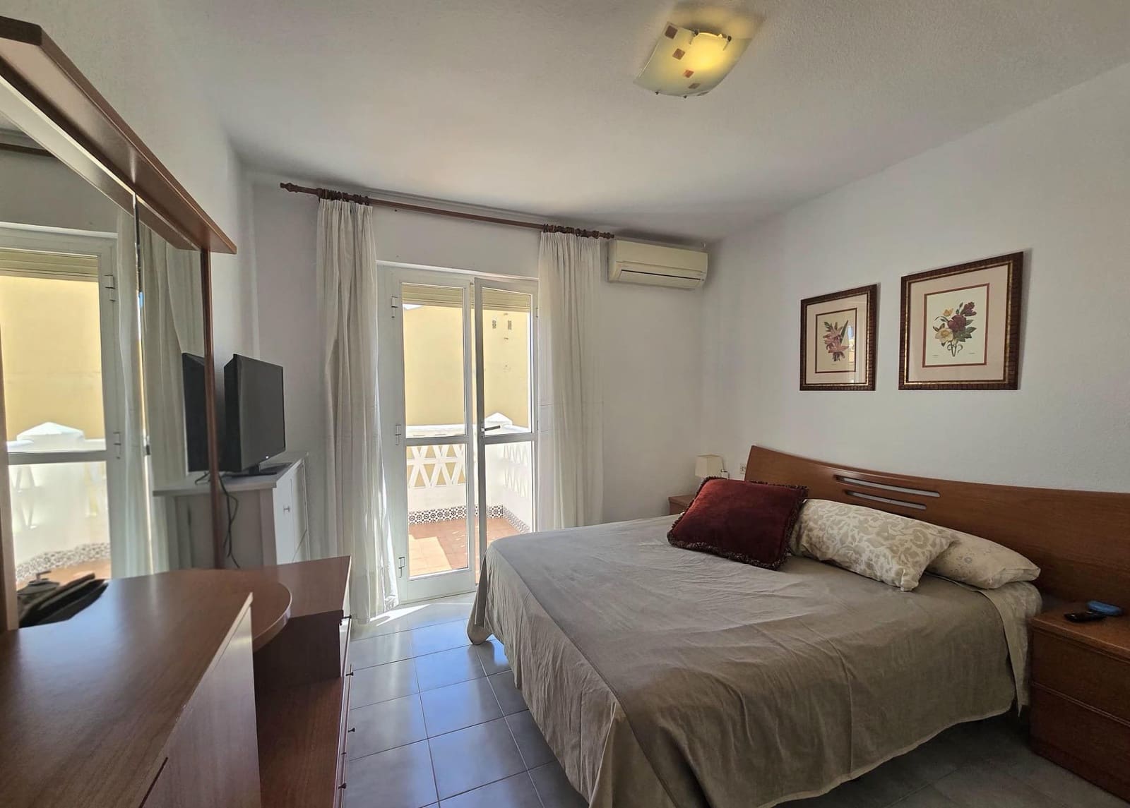 4 sypialnia Dom szeregowy na sprzedaż w Torremolinos z basenem garażem - 550 000 € (Ref: 9815816)