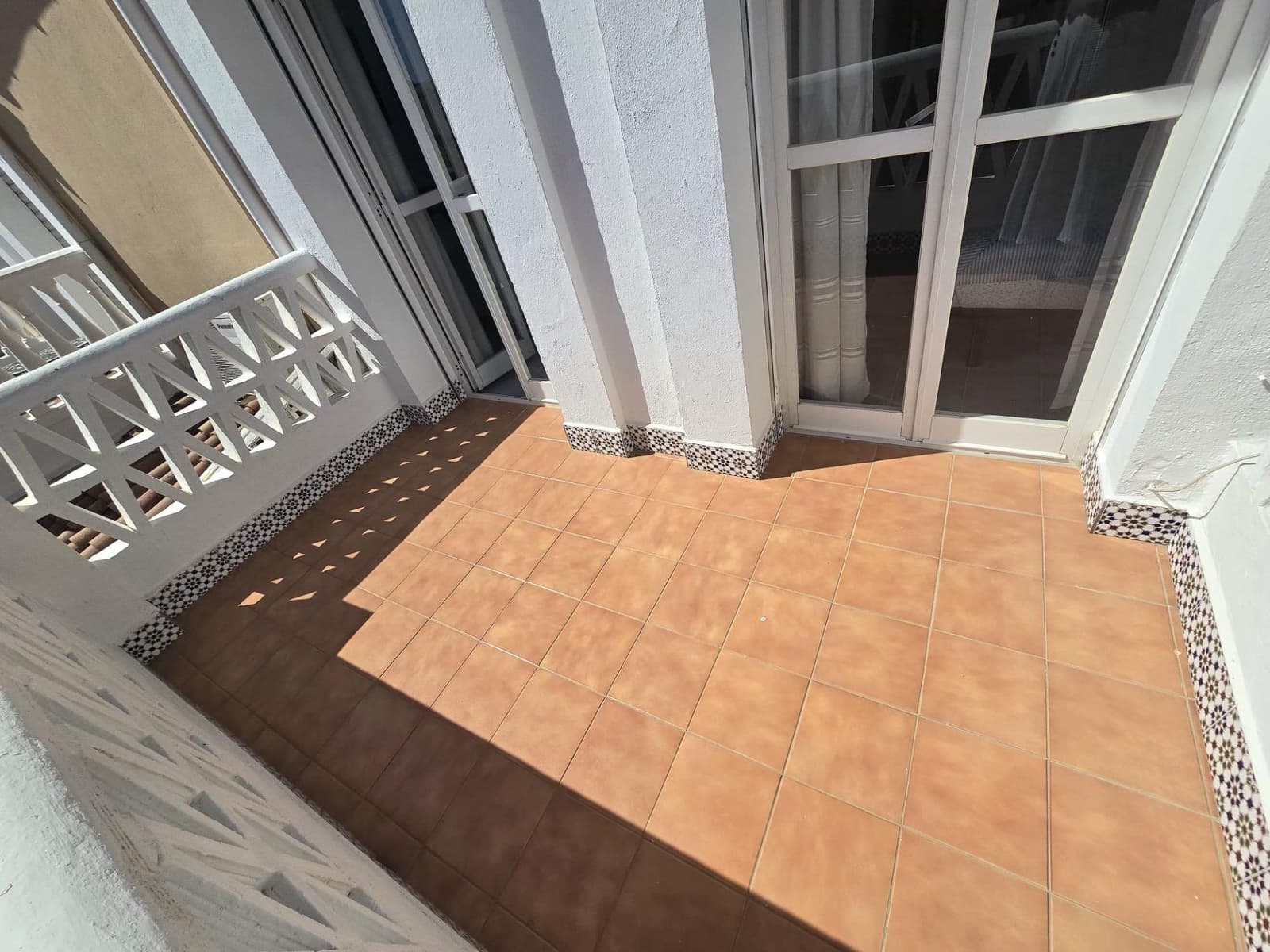 4 sypialnia Dom szeregowy na sprzedaż w Torremolinos z basenem garażem - 550 000 € (Ref: 9815816)