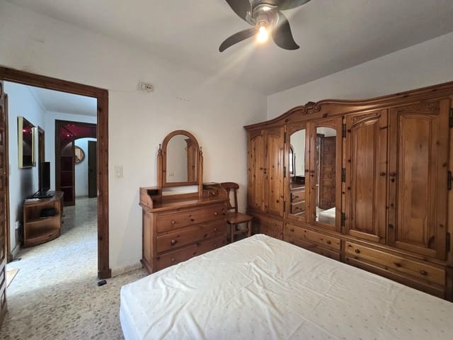 Casa de 2 habitaciones en Torremolinos en venta con garaje - 296.000 € (Ref: 9815817)