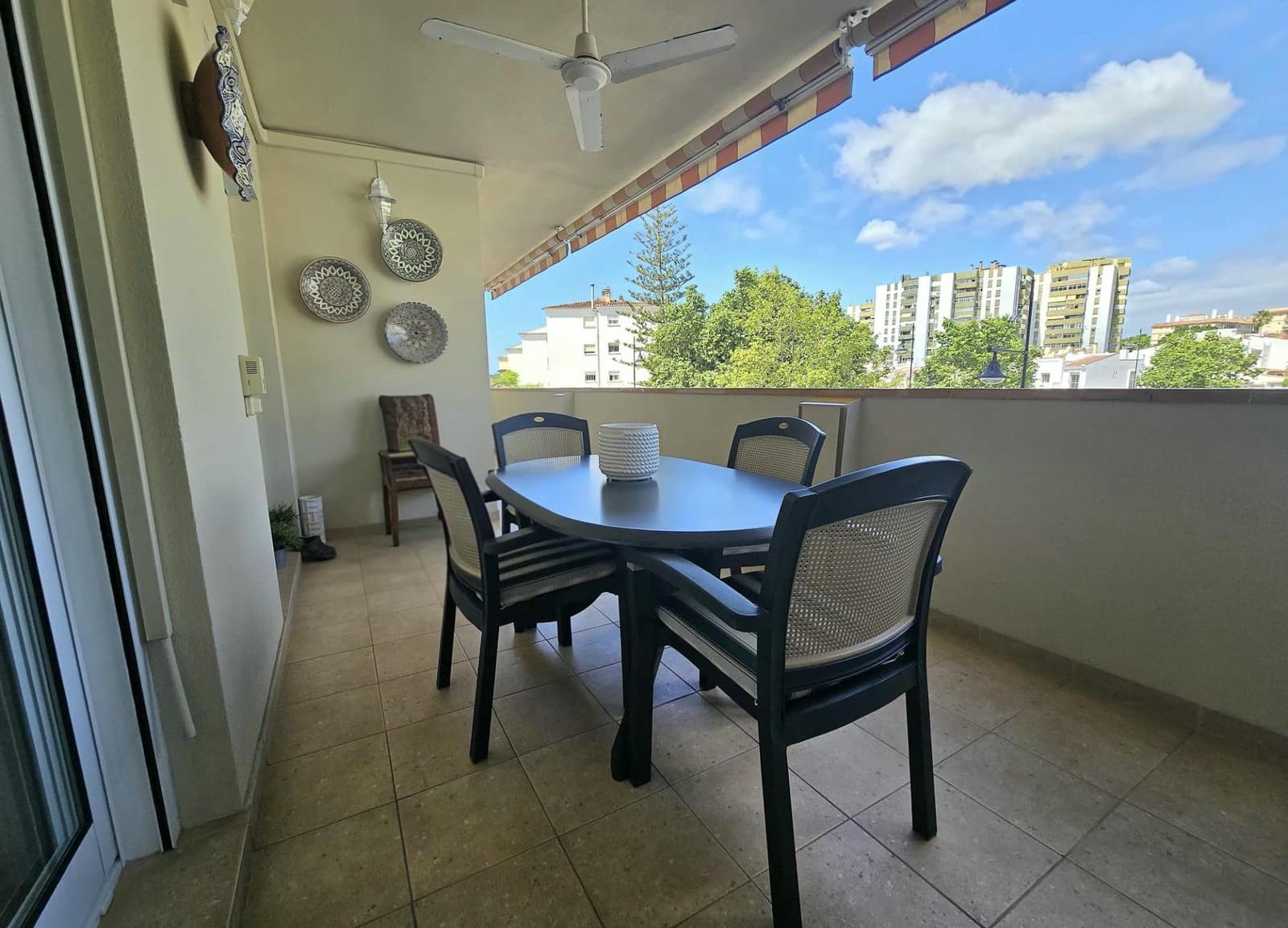 3 sypialnia Mieszkanie na sprzedaż w Fuengirola z basenem garażem - 449 000 € (Ref: 9829038)