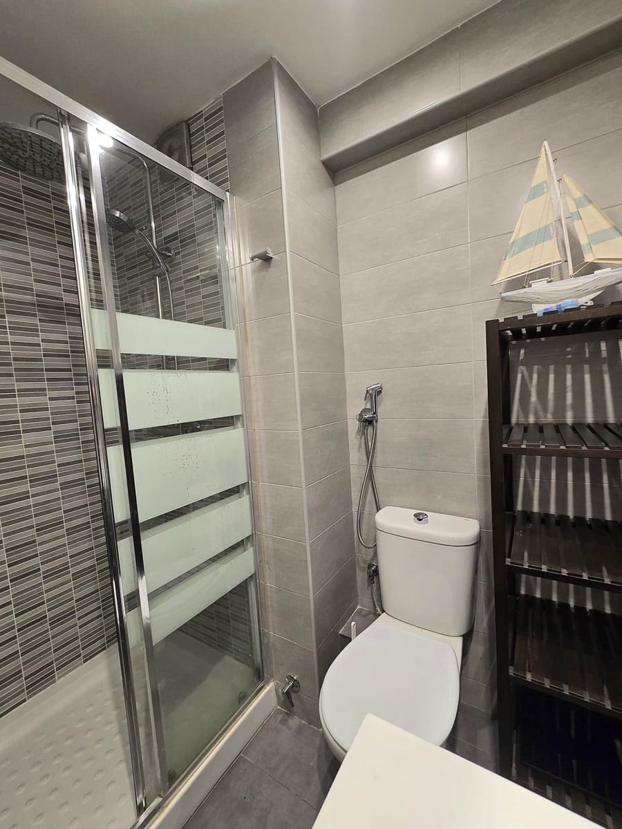 1 makuuhuone Asunto myytävänä paikassa Benalmadena mukana uima-altaan - 219 000 € (Ref: 9831305)