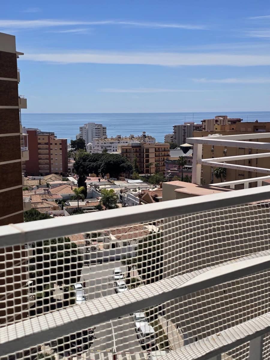 1 makuuhuone Asunto myytävänä paikassa Benalmadena mukana uima-altaan - 219 000 € (Ref: 9831305)