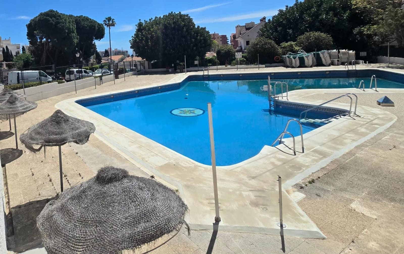 1 makuuhuone Asunto myytävänä paikassa Benalmadena mukana uima-altaan - 219 000 € (Ref: 9831305)