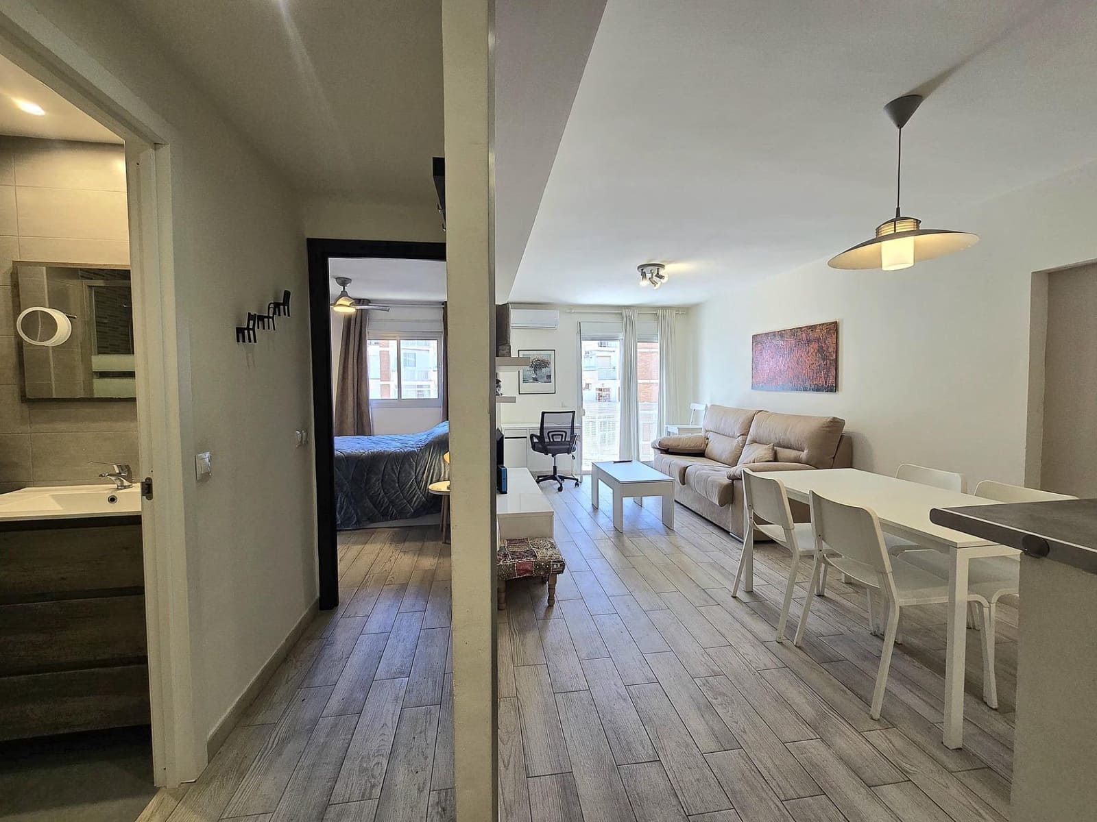 1 makuuhuone Asunto myytävänä paikassa Benalmadena mukana uima-altaan - 219 000 € (Ref: 9831305)