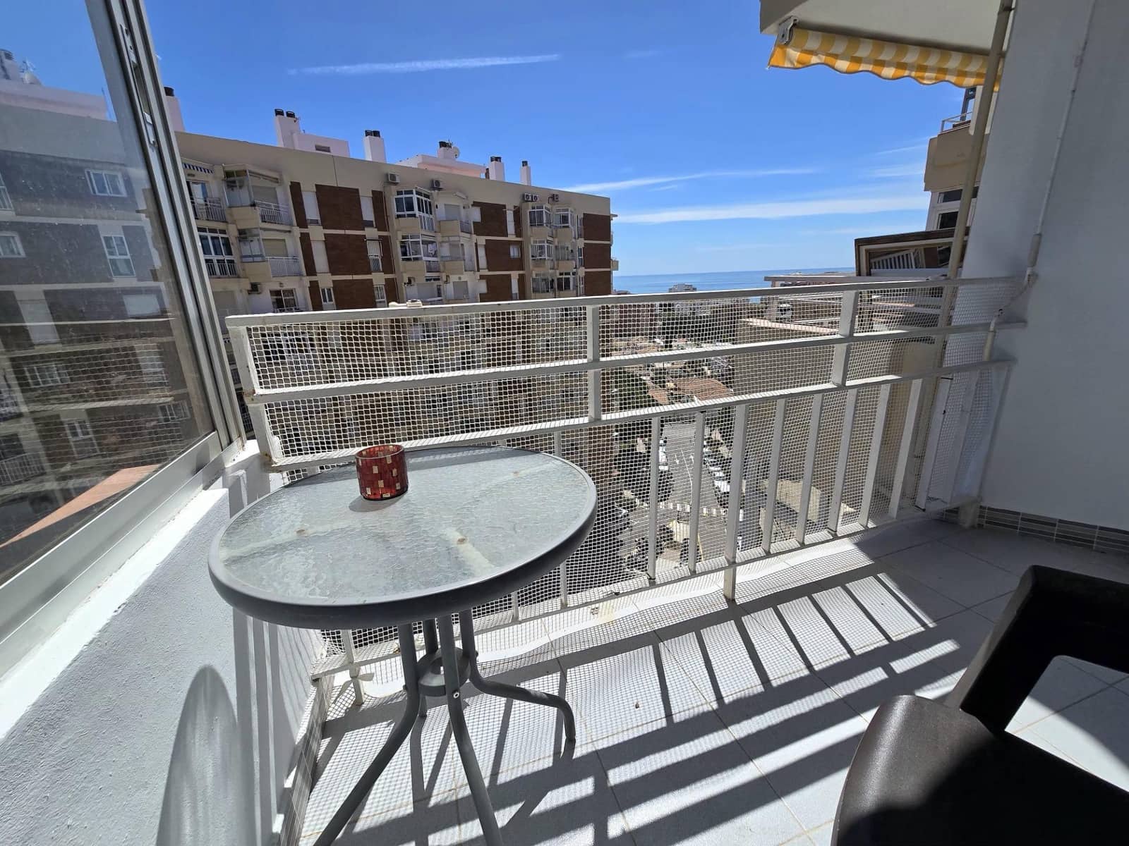 1 makuuhuone Asunto myytävänä paikassa Benalmadena mukana uima-altaan - 219 000 € (Ref: 9831305)