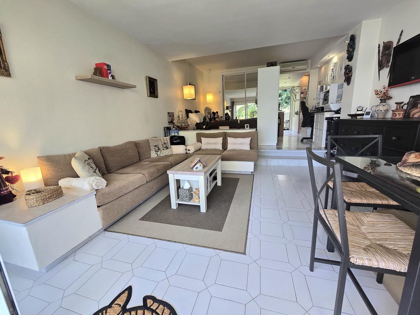 Studio for sale in Riviera del Sol - € 248,000 (Ref: 9831306)