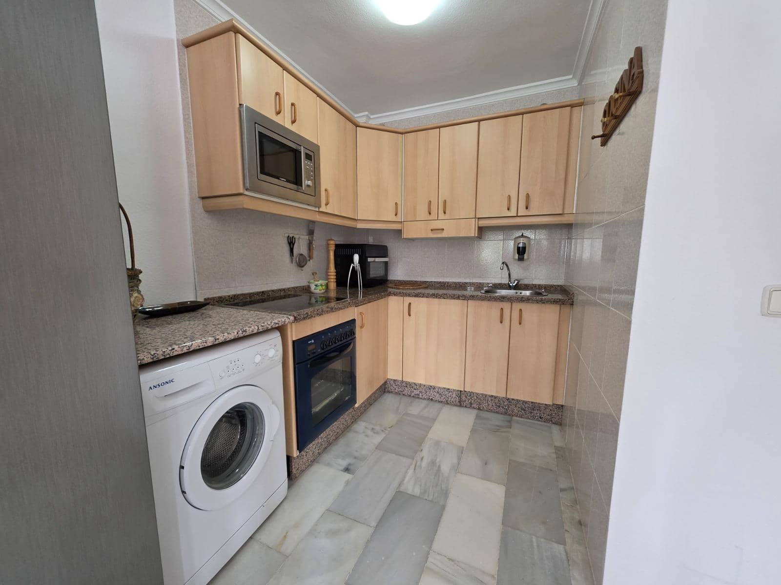 1 soverom Leilighet til salgs i Benalmadena - € 330 000 (Ref: 9833602)