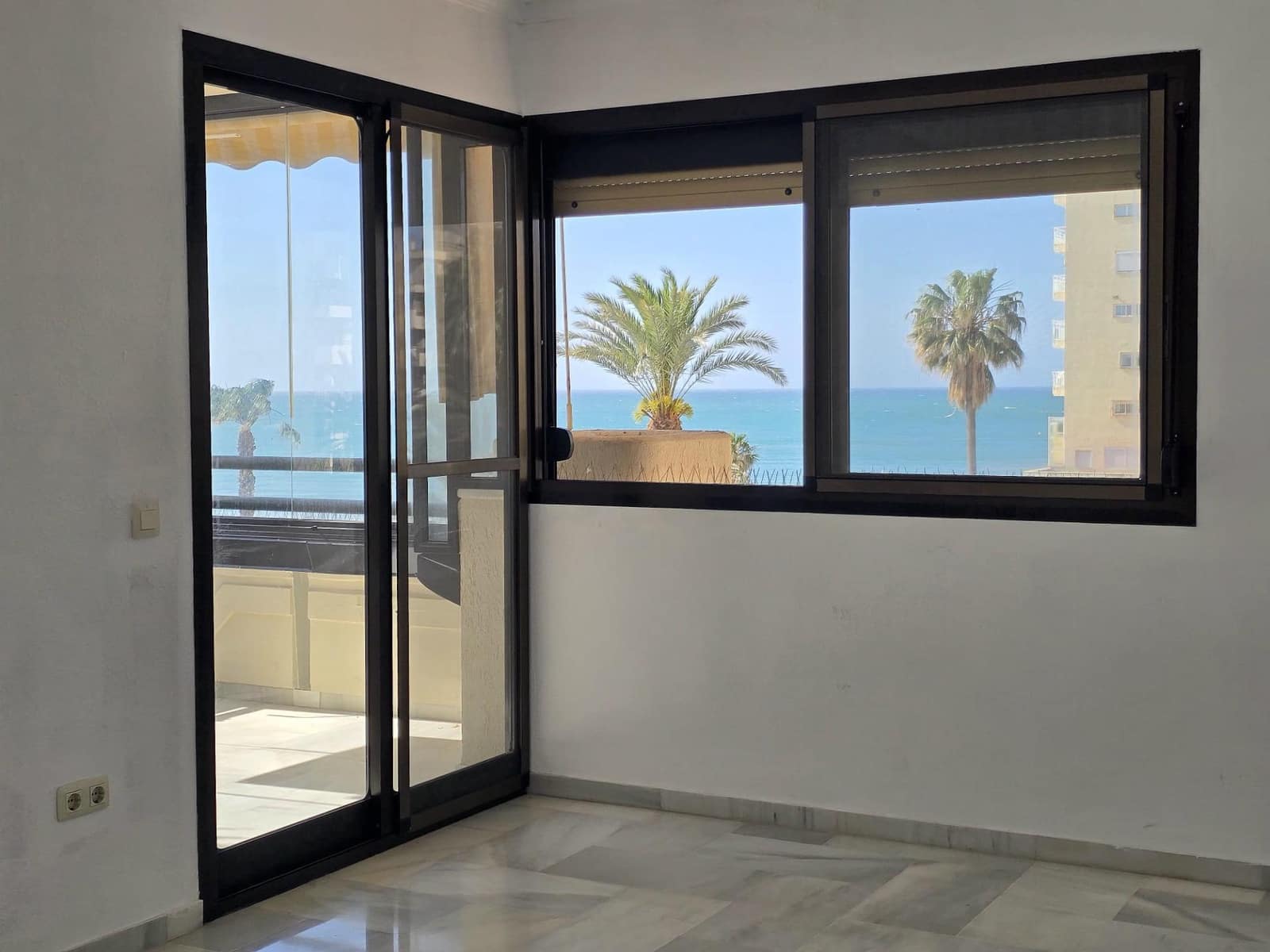 3 bedroom Flat for sale in Torremolinos with pool garage - € 800,000 (Ref: 9839172)