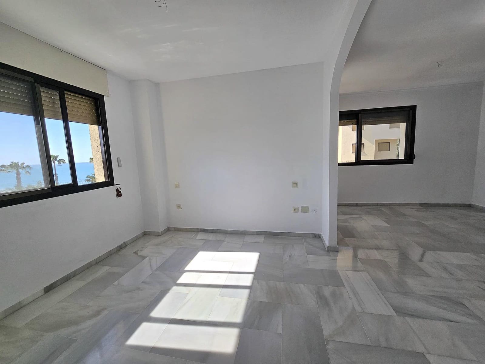 3 bedroom Flat for sale in Torremolinos with pool garage - € 800,000 (Ref: 9839172)