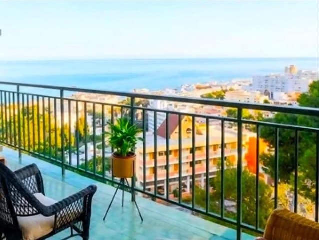 3 soverom Leilighet til salgs i Torremolinos med garasje - € 340 000 (Ref: 9849290)