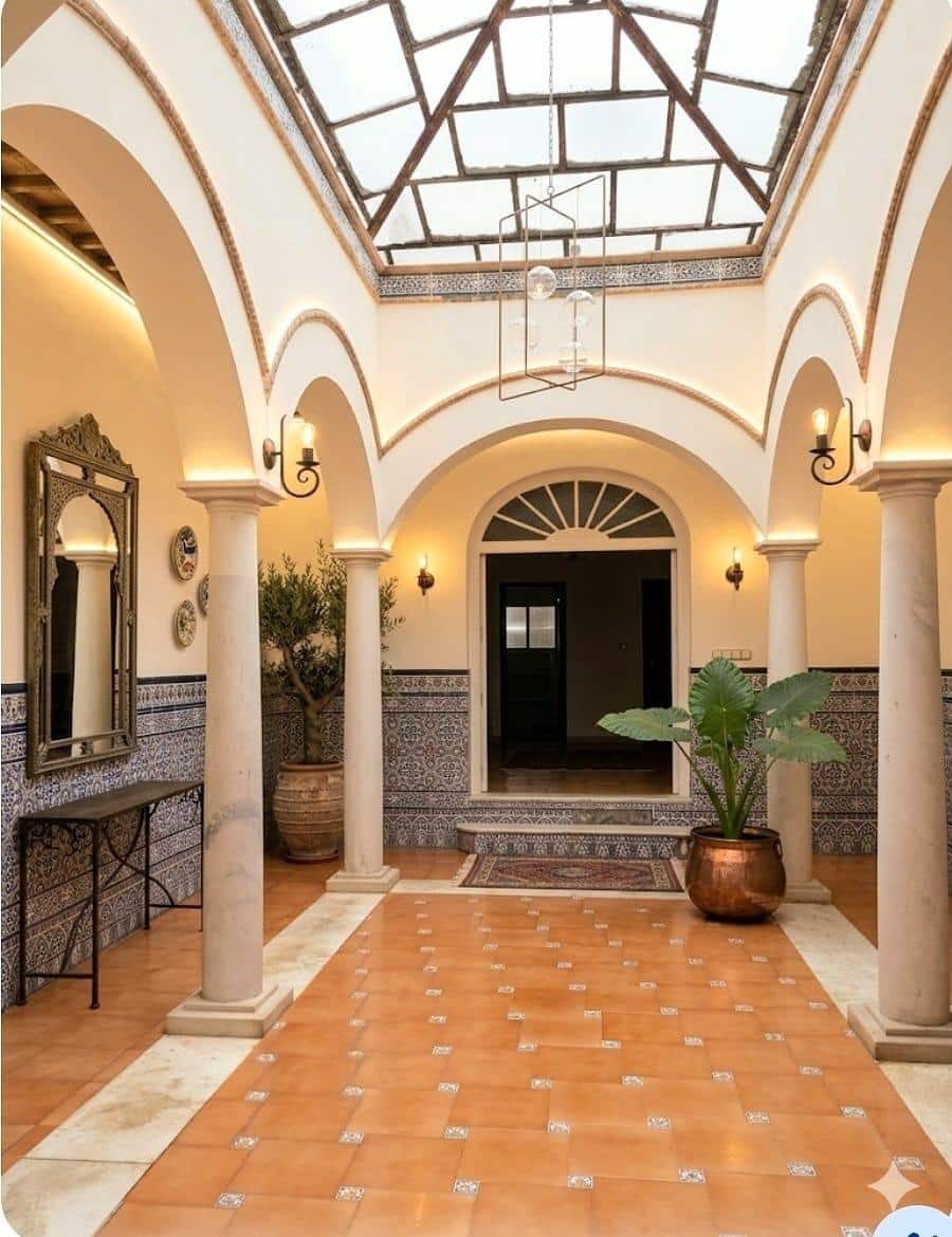 5 bedroom Townhouse for sale in Teba with garage - € 126,000 (Ref: 9865137)