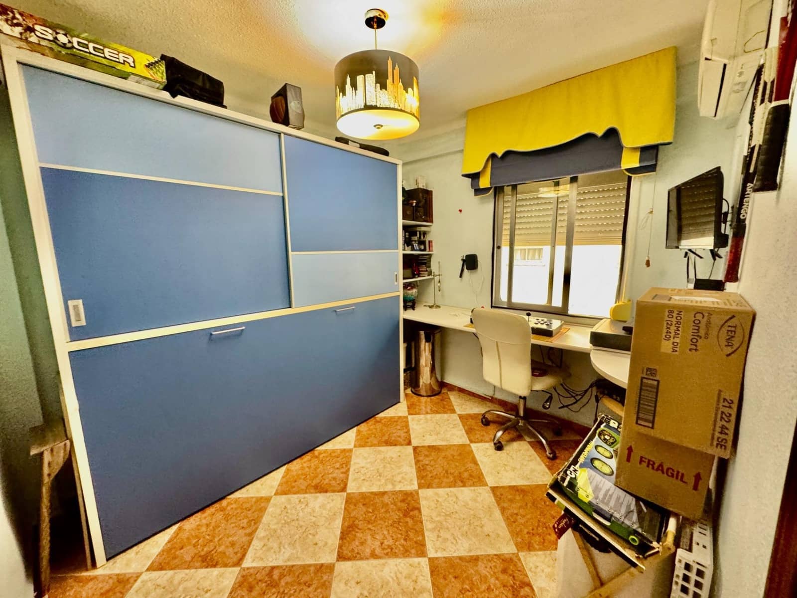 3 slaapkamer Flat te koop in Malaga stad - € 249.000 (Ref: 9873434)
