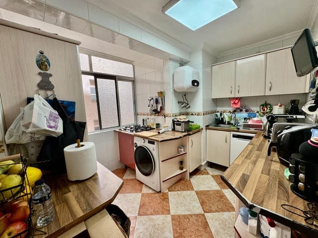 3 makuuhuone Asunto myytävänä paikassa San Andres, Málaga kaupunki - 249 000 € (Ref: 9873434)