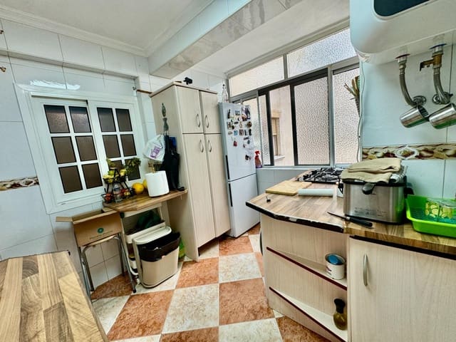 3 makuuhuone Asunto myytävänä paikassa San Andres, Málaga kaupunki - 249 000 € (Ref: 9873434)